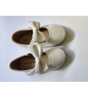 Felix & Flora Toddler Bow Dress Shoes